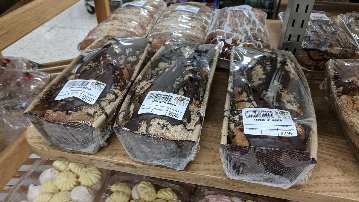 Gerrards Confectioners – bakery in Y Bala town centre
